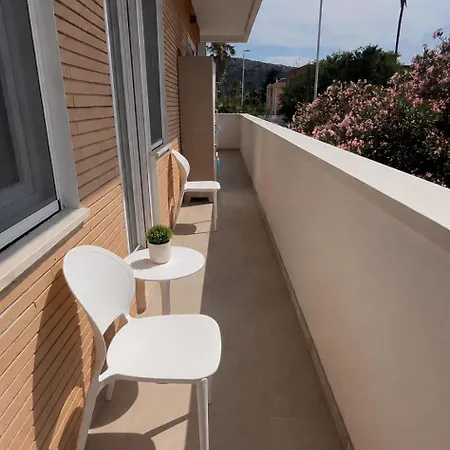 Suite Beach Apartments Cagliari Apartman